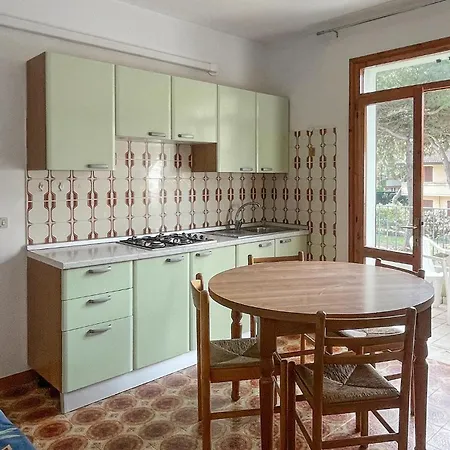 Apartment Solmare B
