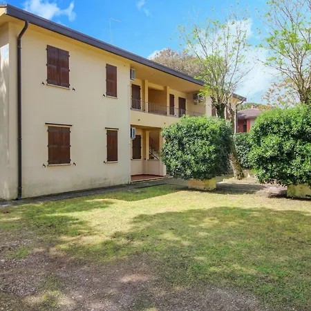 Solmare B Apartment