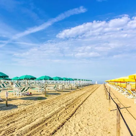 شقة Solmare B